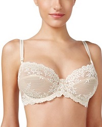 Wacoal_Embrace_Lace_Underwire_Bra_250